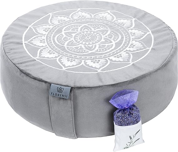 Top 12 Bolster Pillows of 2025 for Maximum Comfort and Support 9